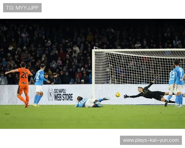 巴雷拉禁区外重炮轰门,国米全队情绪飙升 巴雷拉禁区外重炮轰门,国米全队情绪飙升